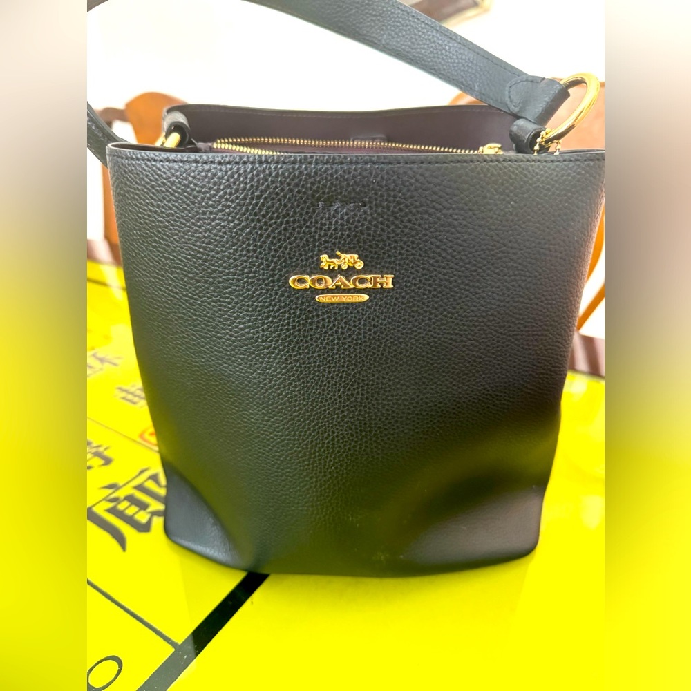 Coach bucket bag